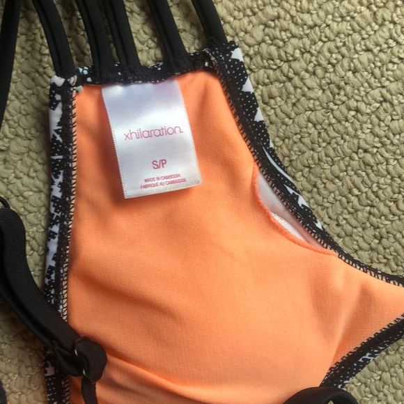 NEVER WORN Target Tribal Print Bikini - Picture 4 of 8